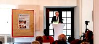 stellvertr. Bürgermeister Jürgen Bachmann eröffnet den 2. Teil der Veranstaltung. Foto Heinz Flischikowski.